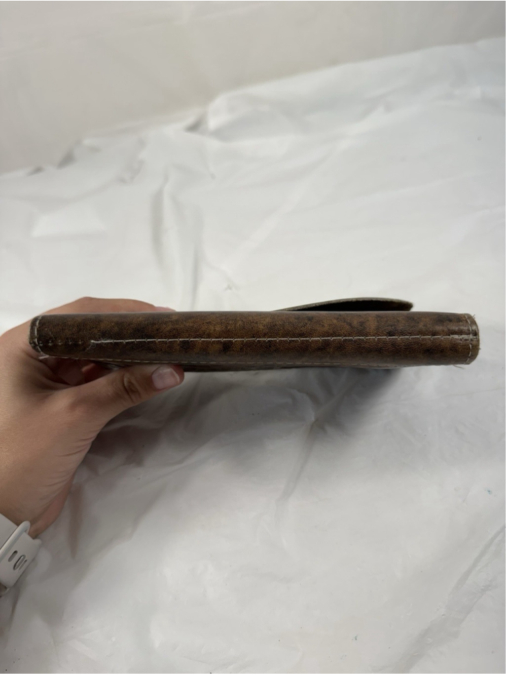 Cowhide Brazil Tooled Brown Leather Wallet - Picture 10 of 15